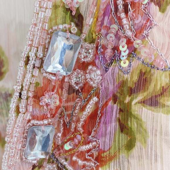 Flower swimsuit cover - Picture 3 of 4